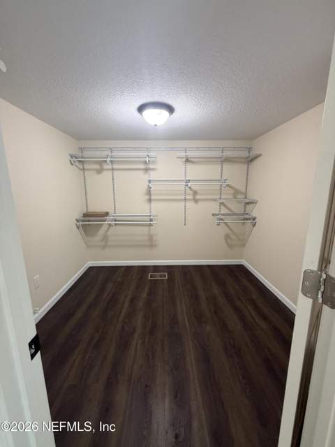 6095 Taylor Road, Jacksonville FL - photo 17 of 32