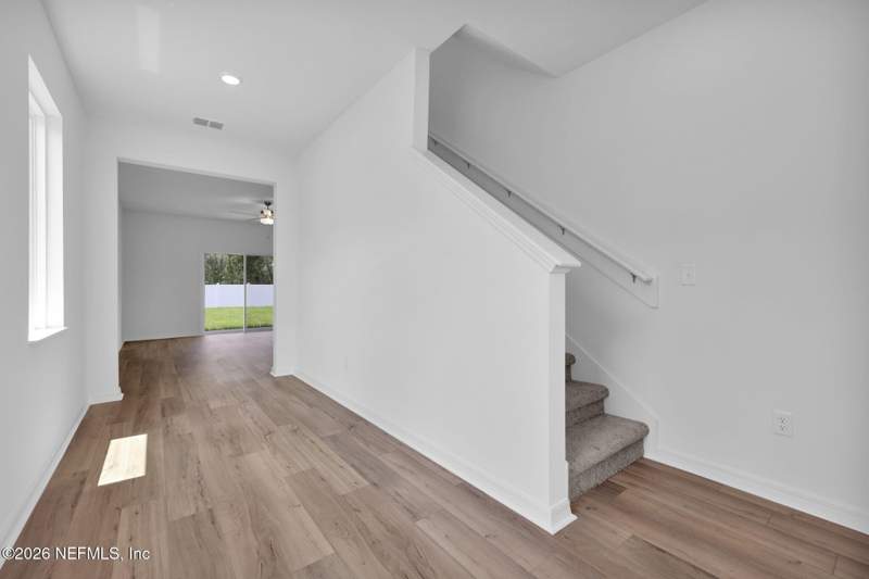 4 bedroom Single Family Residence at 7708 Recon Drive, **verifying Subd**, Jacksonville — photo 5