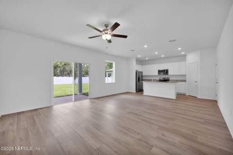 7708 Recon Drive, Jacksonville FL - photo 9 of 42