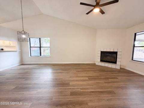 8048 Kilwinning Lane, Jacksonville FL - photo 7 of 22
