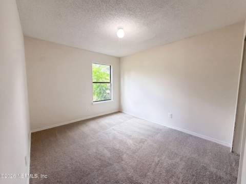 8048 Kilwinning Lane, Jacksonville FL - photo 11 of 22