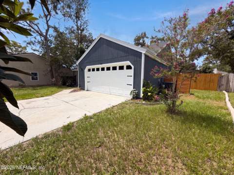 8048 Kilwinning Lane, Jacksonville FL - photo 20 of 22