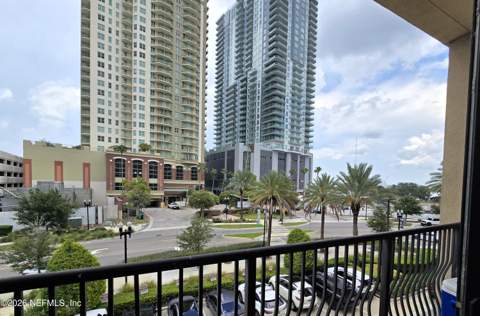 1478 Riverplace Boulevard #202, Jacksonville FL - photo 12 of 39