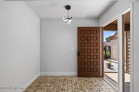 3413 Sarah Spaulding Court, Jacksonville FL - photo 8 of 64