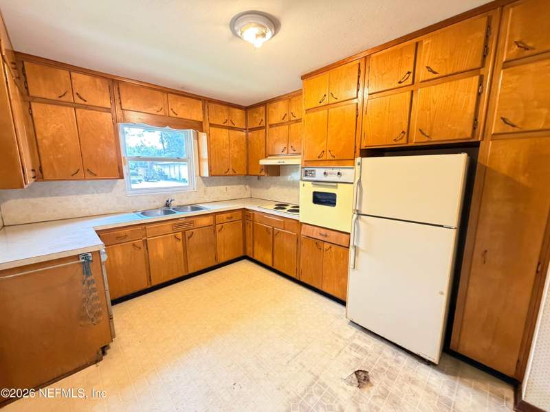 3 bedroom Single Family Residence at 7146 Hanson Drive, Hyde Grove, Jacksonville — photo 5