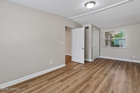 4117 Santee Road, Jacksonville FL - photo 13 of 32