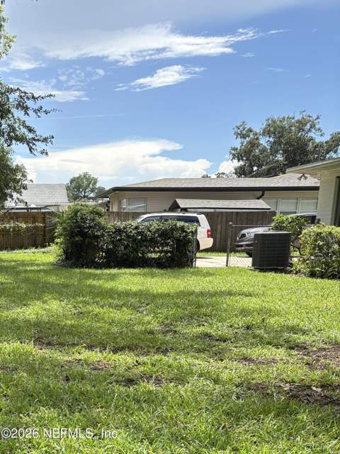 4716 Avon Lane, Jacksonville FL - photo 21 of 24