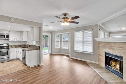 2923 Safeshelter Drive, Jacksonville FL - photo 10 of 41