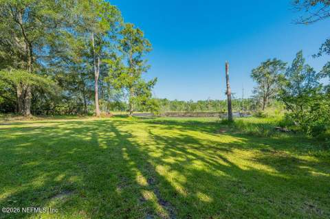 5751 Gilchrist Road, Jacksonville FL - photo 11 of 40