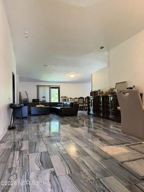 1920 W Coldfield Drive, Jacksonville FL - photo 8 of 20