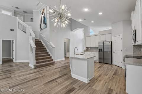 4531 Hanover Park Drive, Jacksonville FL - photo 13 of 37