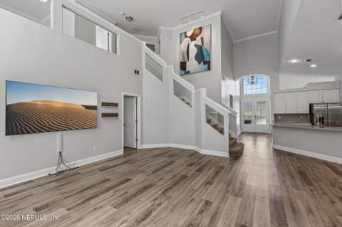 4531 Hanover Park Drive, Jacksonville FL - photo 9 of 37