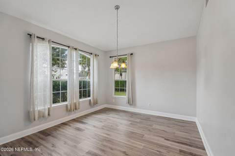 4531 Hanover Park Drive, Jacksonville FL - photo 6 of 37