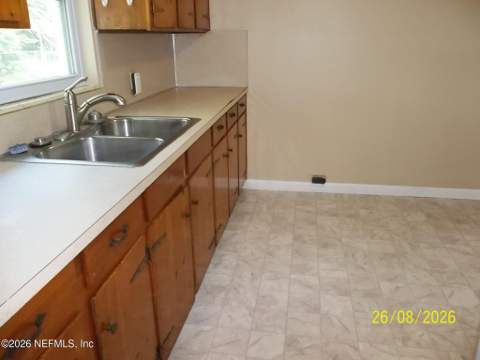 6840 La Paz Court, Jacksonville FL - photo 14 of 21