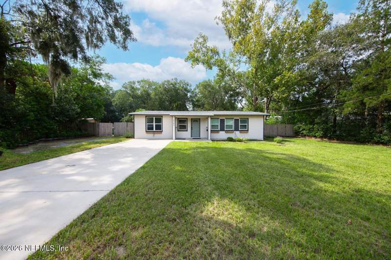 3 bedroom Single Family Residence at 9742 Cunningham Road, Southside Estates, Jacksonville — photo 2