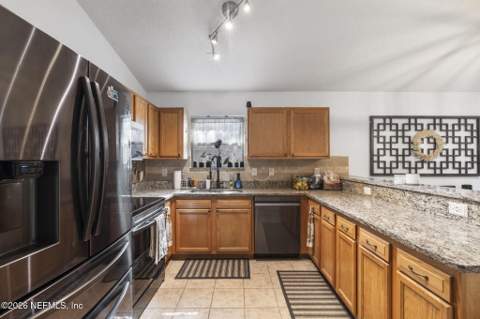 7111 Zona Avenue, Jacksonville FL - photo 10 of 26