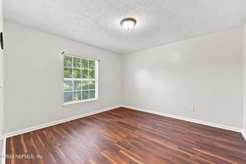 9318 Daniels Mill Drive, Jacksonville FL - photo 18 of 42