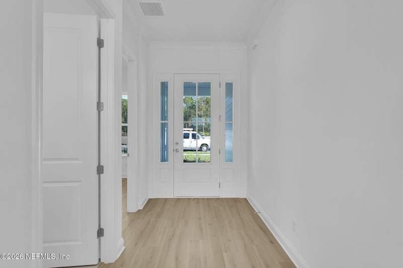 5 bedroom Single Family Residence at 12156 MARIPOSA Avenue, Everrange, Jacksonville — photo 5
