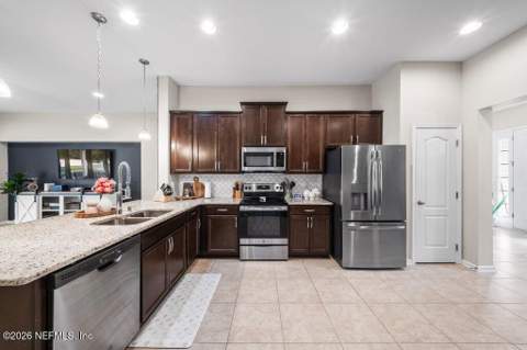12130 Rouen Cove Drive, Jacksonville FL - photo 10 of 24