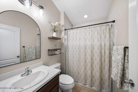 12130 Rouen Cove Drive, Jacksonville FL - photo 19 of 24