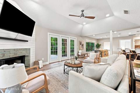 6010 Bridgewater Circle, Ponte Vedra Beach FL - photo 7 of 67