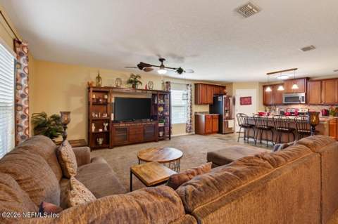65057 Lagoon Forest Drive, Yulee FL - photo 13 of 45
