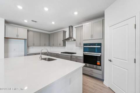 373 Silver Lily Way, St. Augustine FL - photo 10 of 39