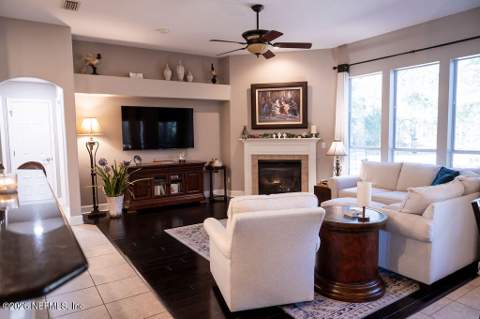14478 Tranquility Creek Drive, Jacksonville FL - photo 22 of 70