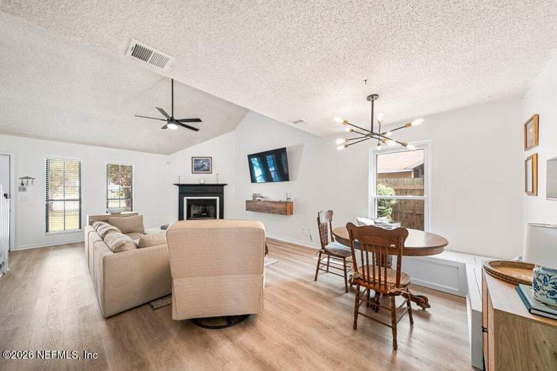 3 bedroom Townhouse at 11588 Fort Caroline Lakes Drive, Fort Caroline Lakes, Jacksonville — photo 5