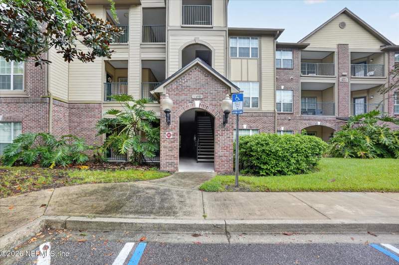 3 bedroom Condominium at 7800 Point Meadows Drive #1521, The Reserve At Pointe Meadows Condo, Jacksonville — photo 2