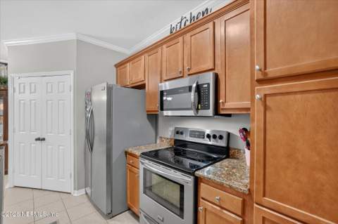 7800 Point Meadows Drive #1521, Jacksonville FL - photo 10 of 24
