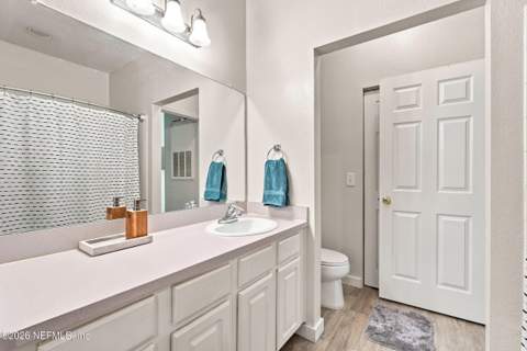 13703 Richmond Park Drive #1701, Jacksonville FL - photo 16 of 40