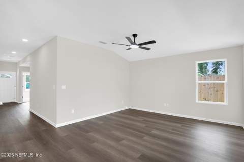 126 Roberts Boulevard, Satsuma FL - photo 11 of 49