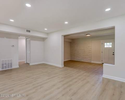 1927 Fouraker Road, Jacksonville FL - photo 10 of 55