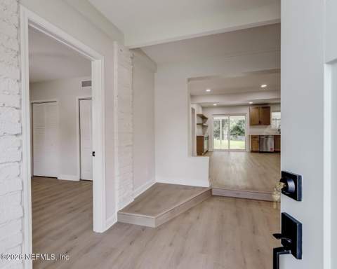 1927 Fouraker Road, Jacksonville FL - photo 6 of 55