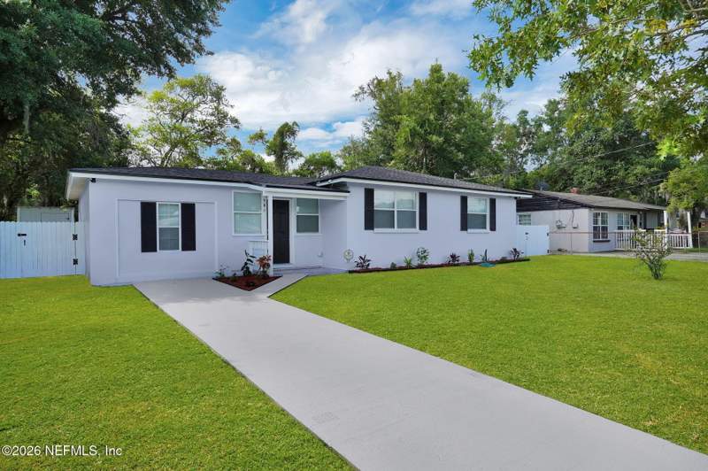 3 bedroom Single Family Residence at 904 Kennard Street, Lake Forest, Jacksonville — photo 4