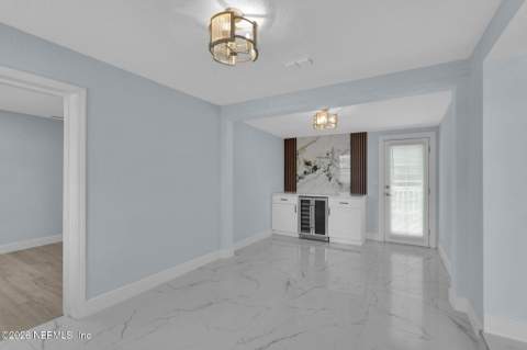 904 Kennard Street, Jacksonville FL - photo 7 of 35