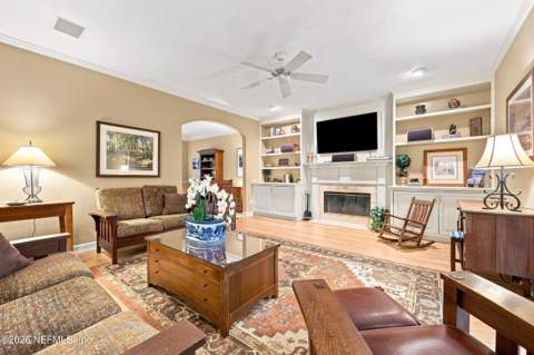 8658 Pebble Creek Lane, Jacksonville FL - photo 11 of 84