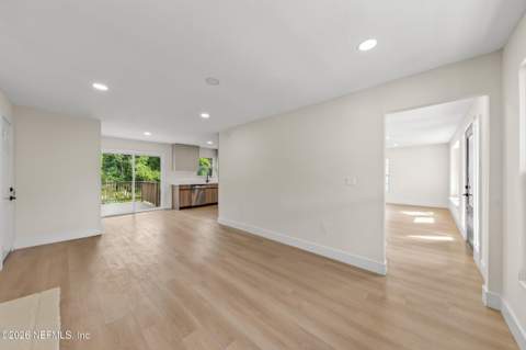 1105 Brookmont Avenue, Jacksonville FL - photo 14 of 55