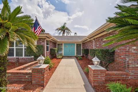 5627 Ft Sumter Road, Jacksonville FL - photo 7 of 46