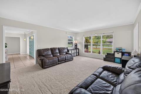 5627 Ft Sumter Road, Jacksonville FL - photo 9 of 46
