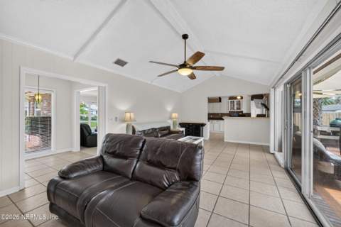 5627 Ft Sumter Road, Jacksonville FL - photo 17 of 46