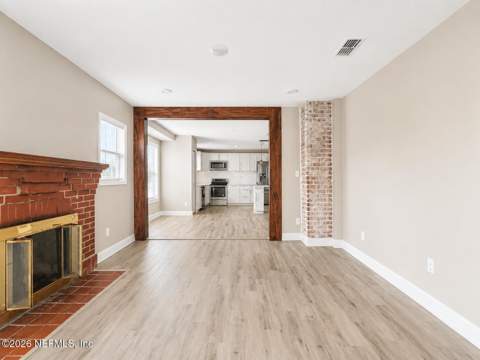 5038 Fremont Street, Jacksonville FL - photo 12 of 55