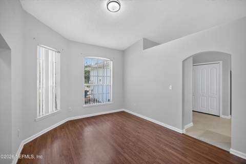 9691 Nelson Fork Drive, Jacksonville FL - photo 7 of 37