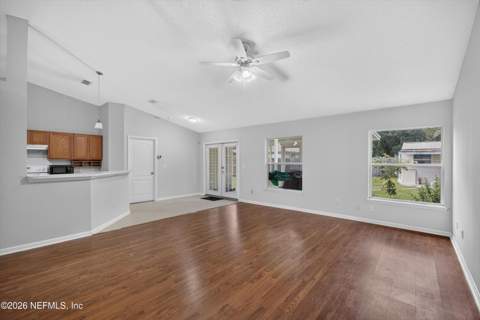 9691 Nelson Fork Drive, Jacksonville FL - photo 9 of 37