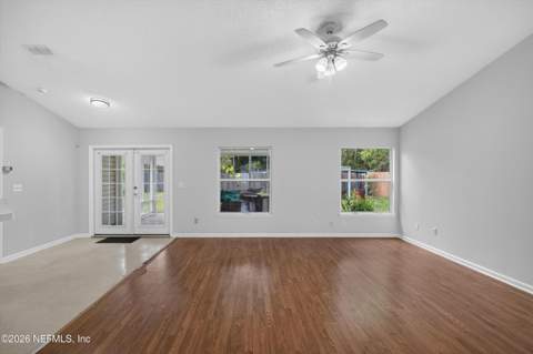 9691 Nelson Fork Drive, Jacksonville FL - photo 10 of 37