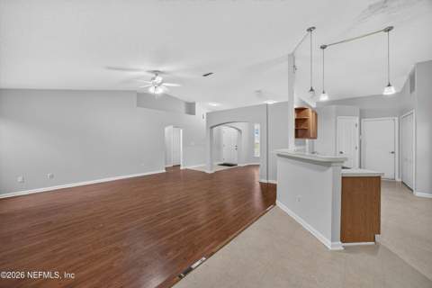 9691 Nelson Fork Drive, Jacksonville FL - photo 13 of 37