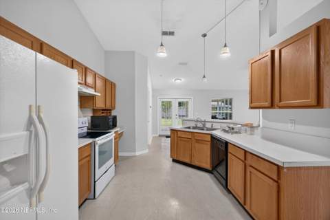 9691 Nelson Fork Drive, Jacksonville FL - photo 17 of 37