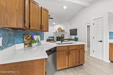 12619 Fish Hawk Lane, Jacksonville FL - photo 19 of 41