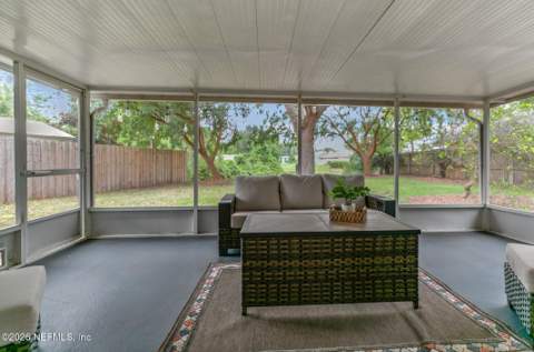 12619 Fish Hawk Lane, Jacksonville FL - photo 7 of 41